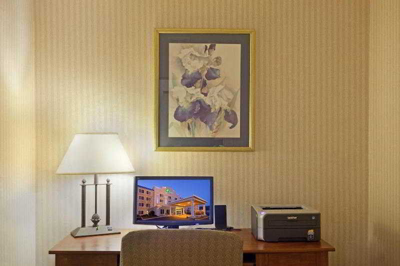 Holiday Inn Express Boston-Milford By Ihg Zařízení fotografie
